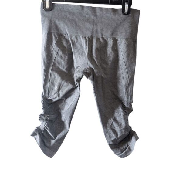 LULULEMON ATHLETICA Ebb To Street Crop 21' In Moonwalk Size 4 - Picture 4 of 4